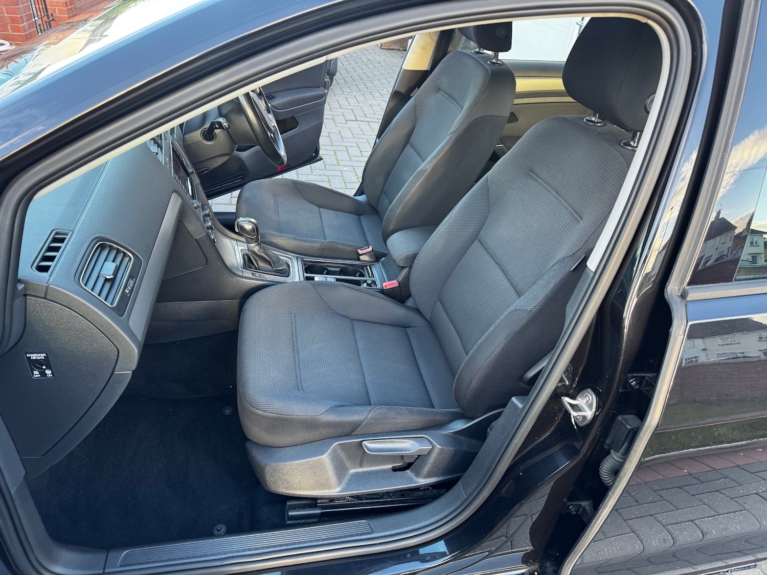 Used Volkswagen Golf 2015 for sale - 76384748: Photo 9