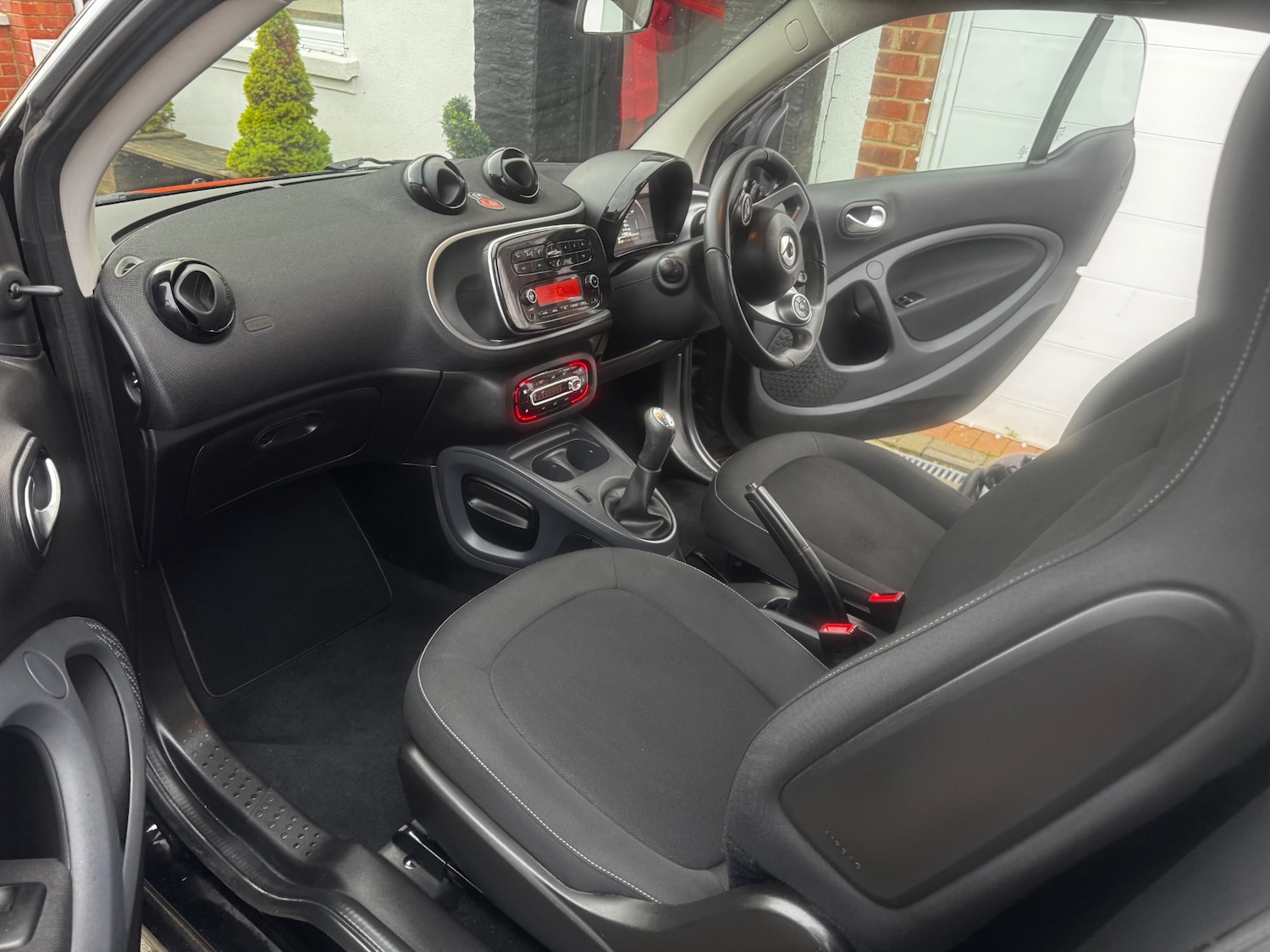 Used smart fortwo 2018 for sale - 76919056: Photo 9