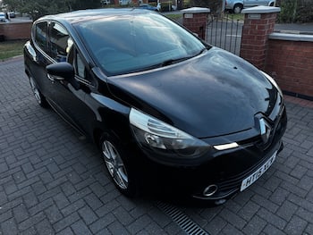 Used Renault Clio 2015 for sale - 79739856: Photo
