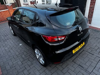 Used Renault Clio 2015 for sale - 79739856: Photo