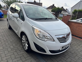 2012 (12) - 1.7 CDTi 16V [110] SE 5dr Automatic 12 month mot
