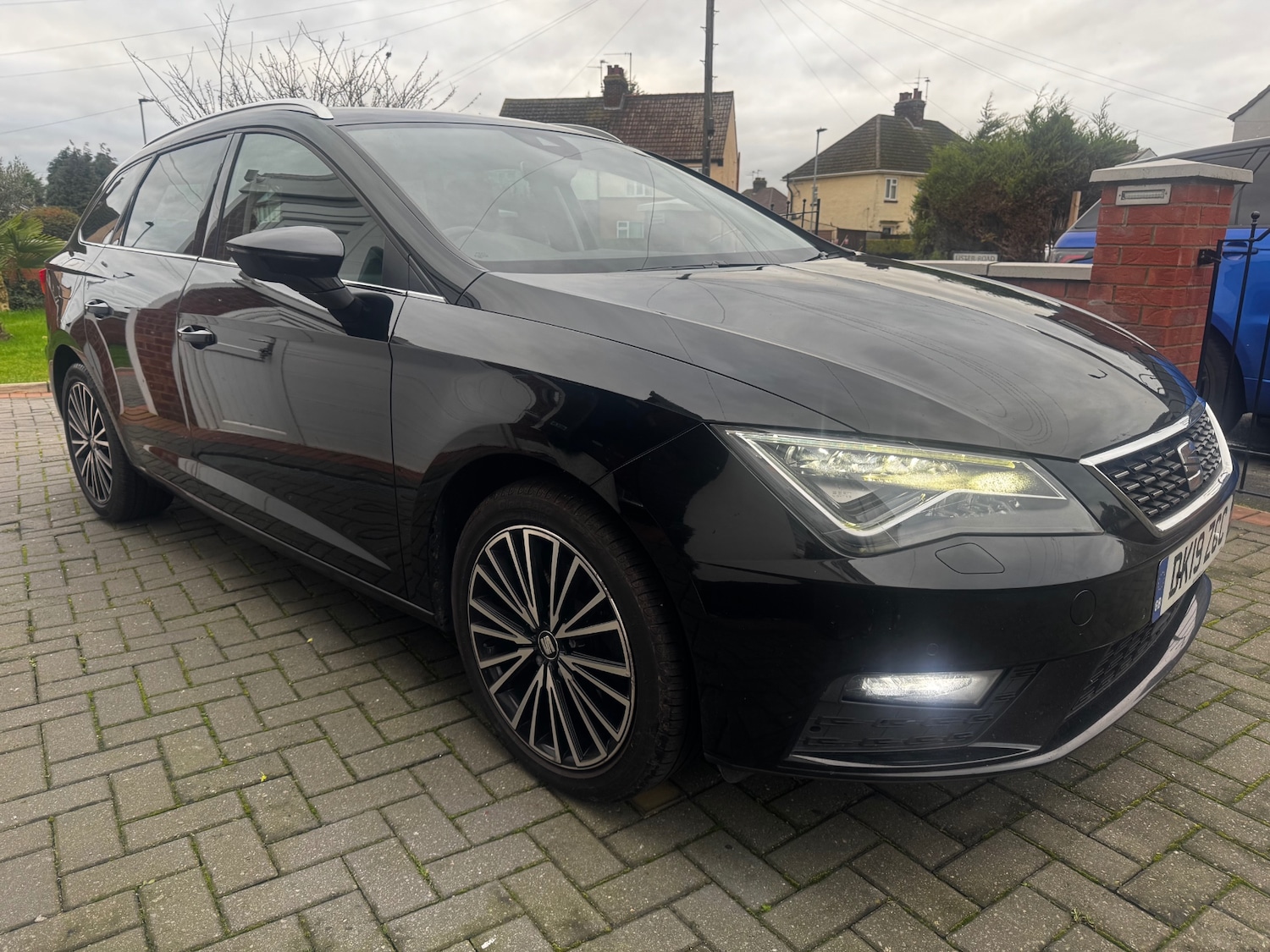 Used SEAT Leon 2019 for sale - 76879749: Photo 1