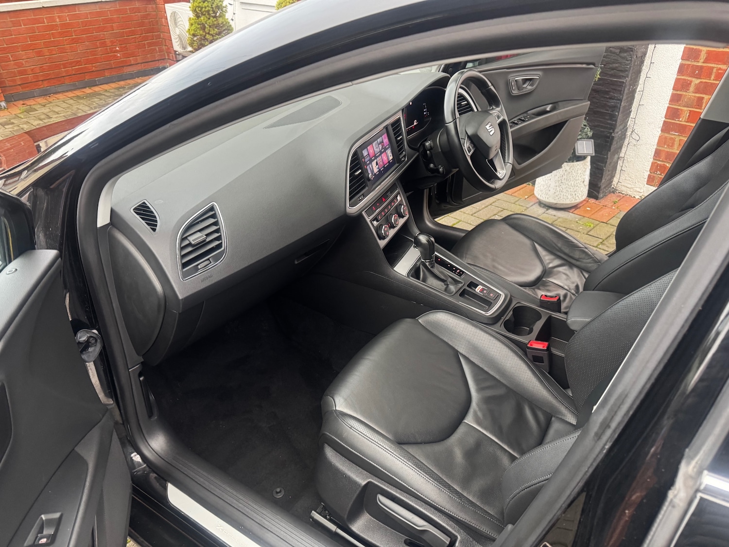 Used SEAT Leon 2019 for sale - 76879749: Photo 13