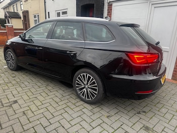 Used SEAT Leon 2019 for sale - 76879749: Photo