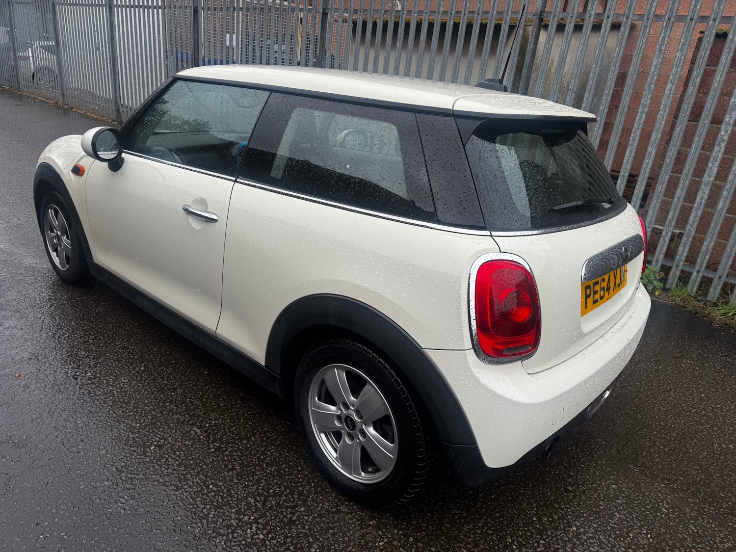 Used MINI Hatch 2014 for sale - 77804161: Photo 3