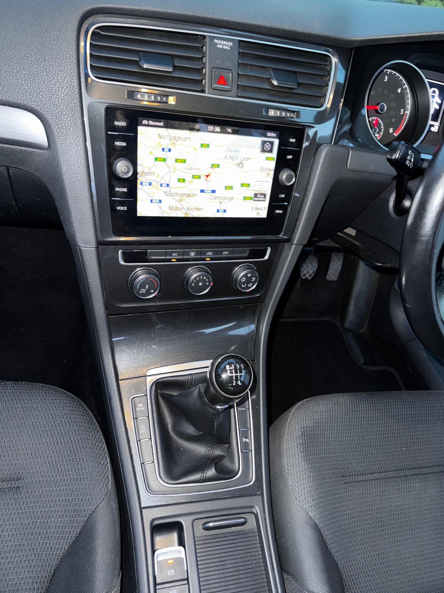 Used Volkswagen Golf 2018 for sale - 76470626: Photo 17