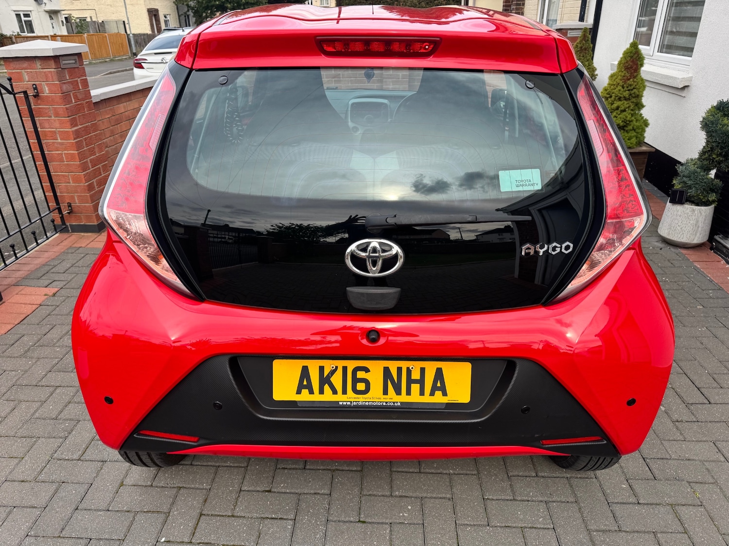 Vehicle 5