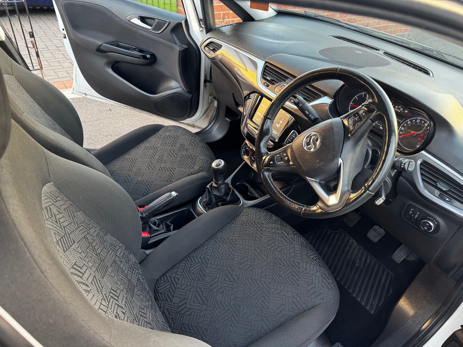 Used Vauxhall Corsa 2018 for sale - 76185893: Photo 14