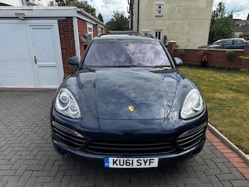 Used Porsche Cayenne 2011 for sale - 79539828: Photo