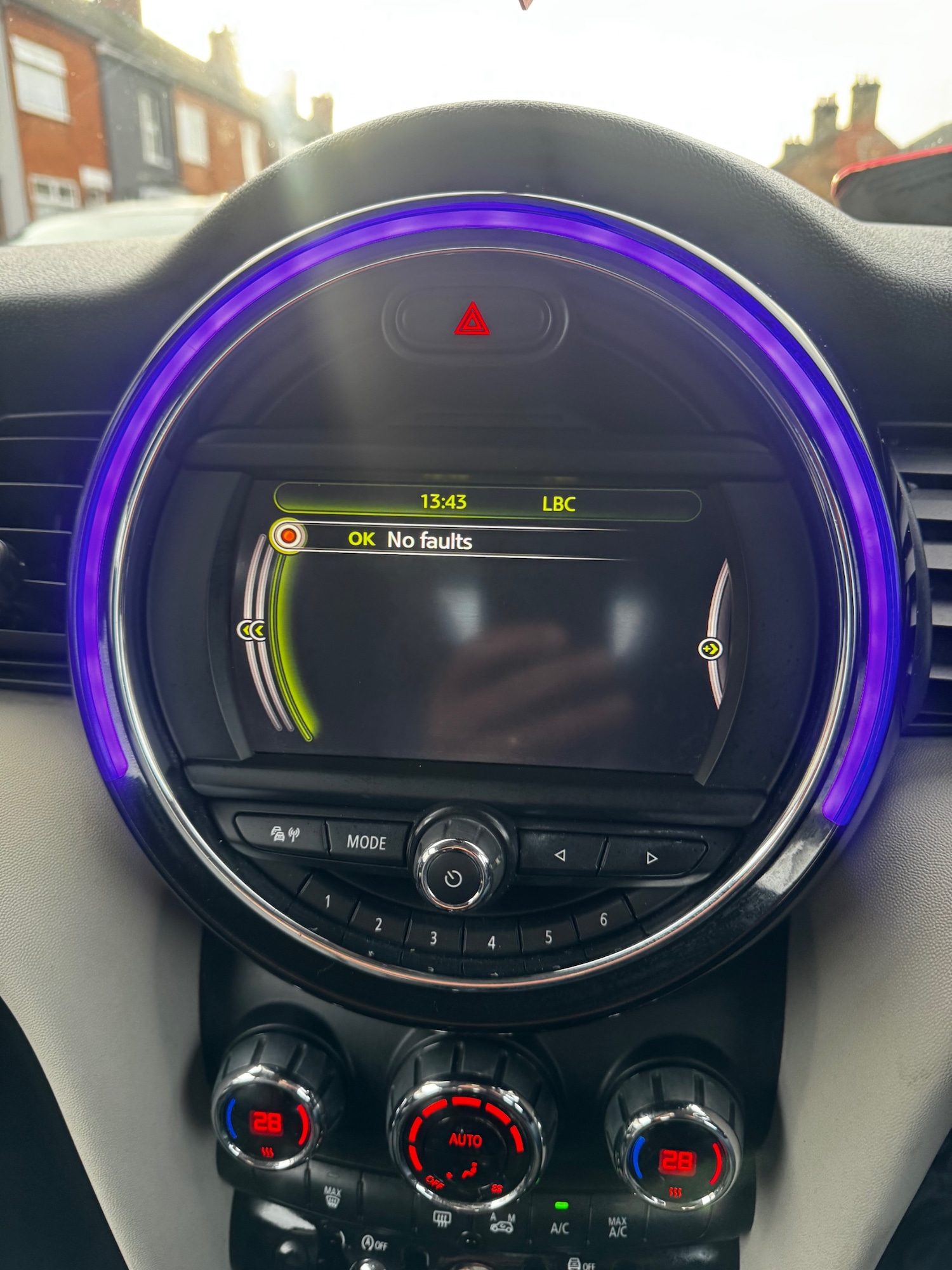 Used MINI Hatch 2014 for sale - 76974194: Photo 13