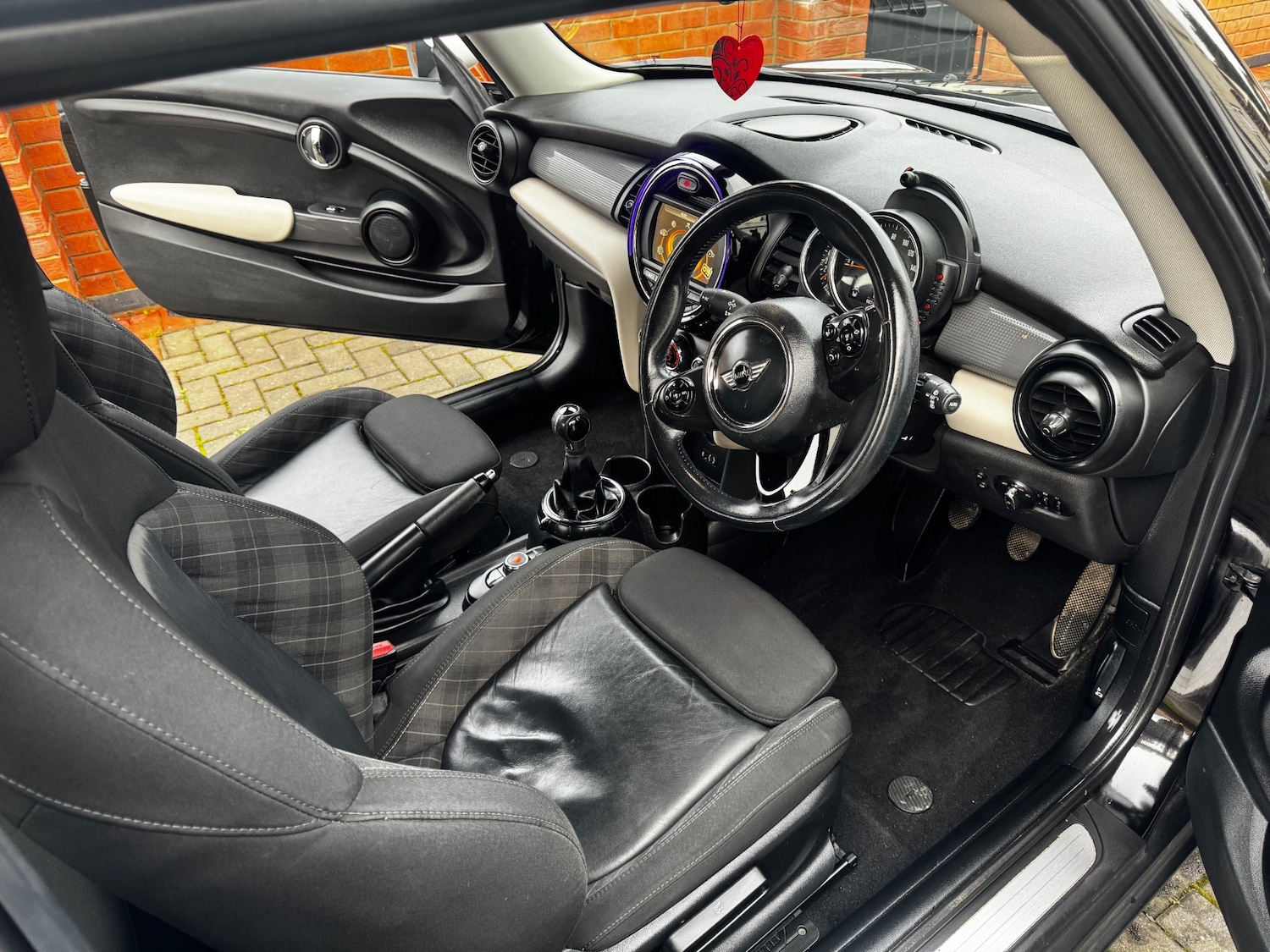 Used MINI Hatch 2014 for sale - 76974194: Photo 7