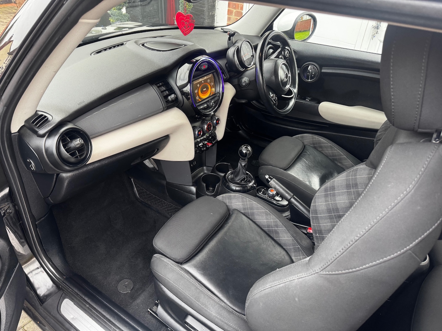 Used MINI Hatch 2014 for sale - 76974194: Photo 9