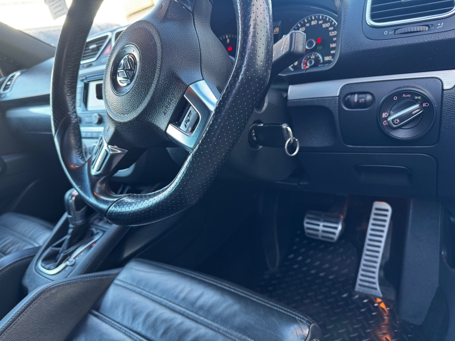 Used Volkswagen Scirocco 2013 for sale - 76656330: Photo 18