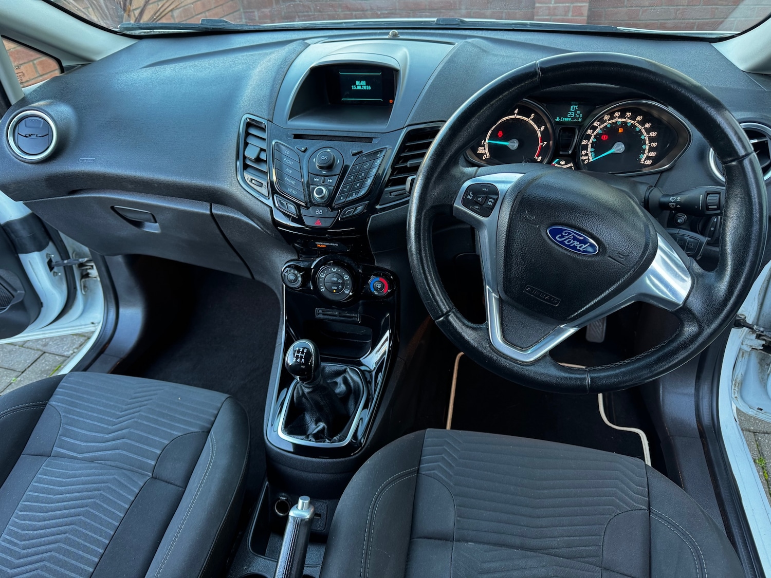 Used Ford Fiesta 2014 for sale - 76739012: Photo 11