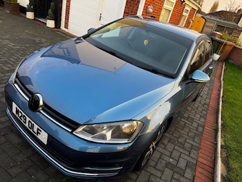 Used Volkswagen Golf 2014 for sale - 76494144: Photo
