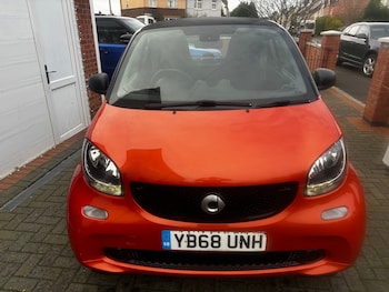 Used smart fortwo 2018 for sale - 77240280: Photo