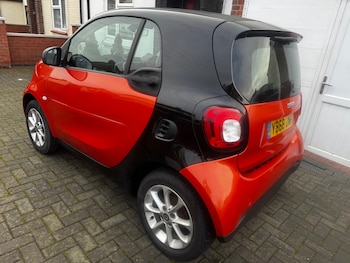 Used smart fortwo 2018 for sale - 77240280: Photo