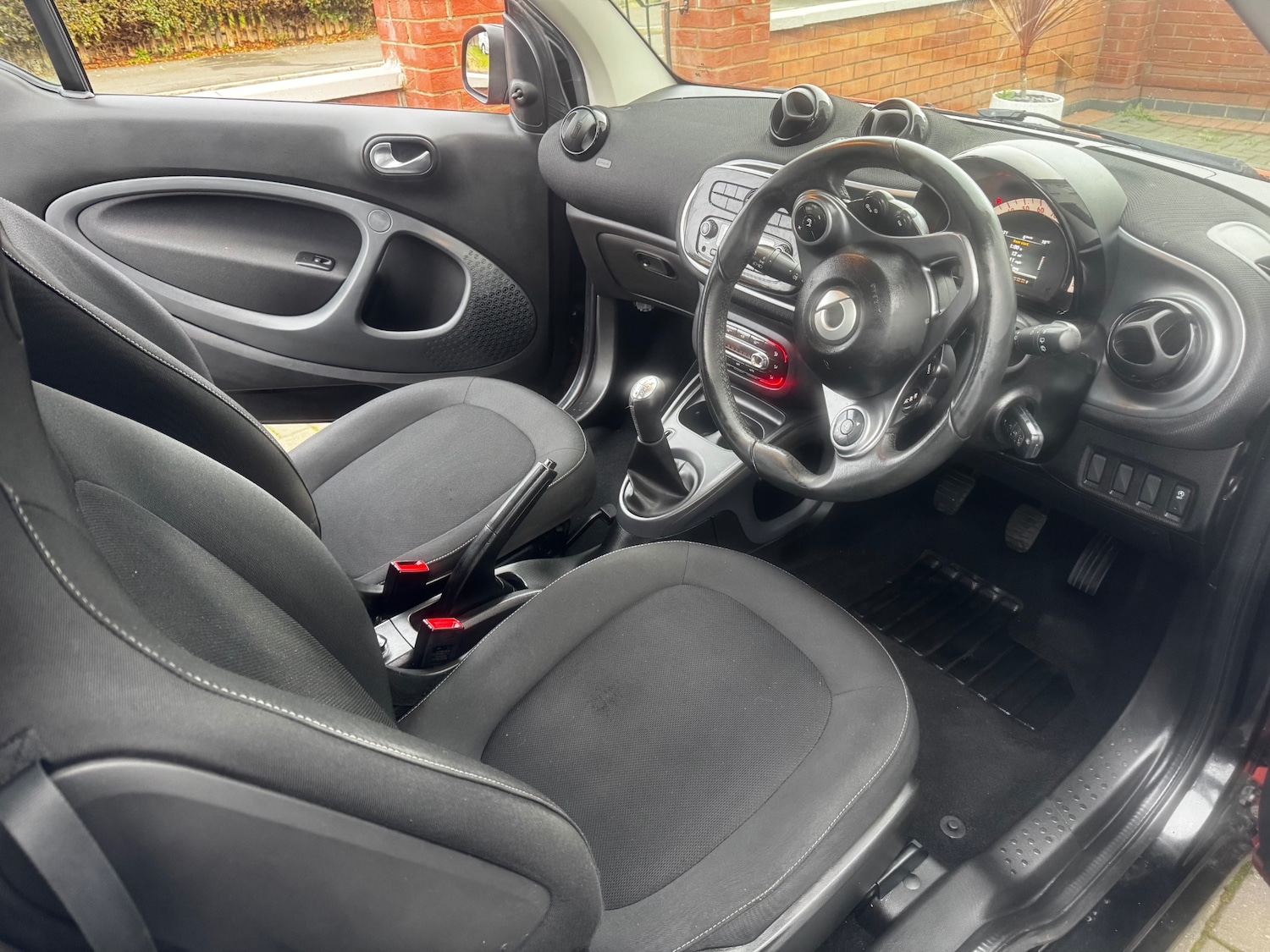 Used smart fortwo 2018 for sale - 77240280: Photo 7