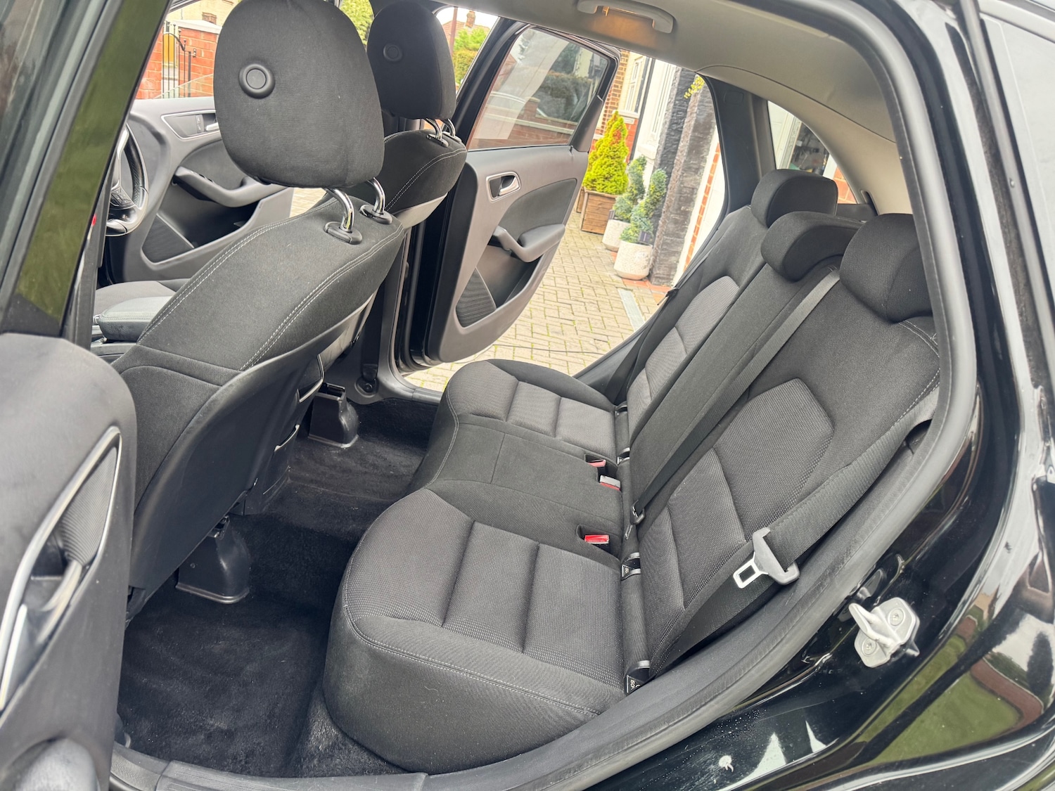 Used Mercedes-Benz B-Class 2013 for sale - 75988197: Photo 12