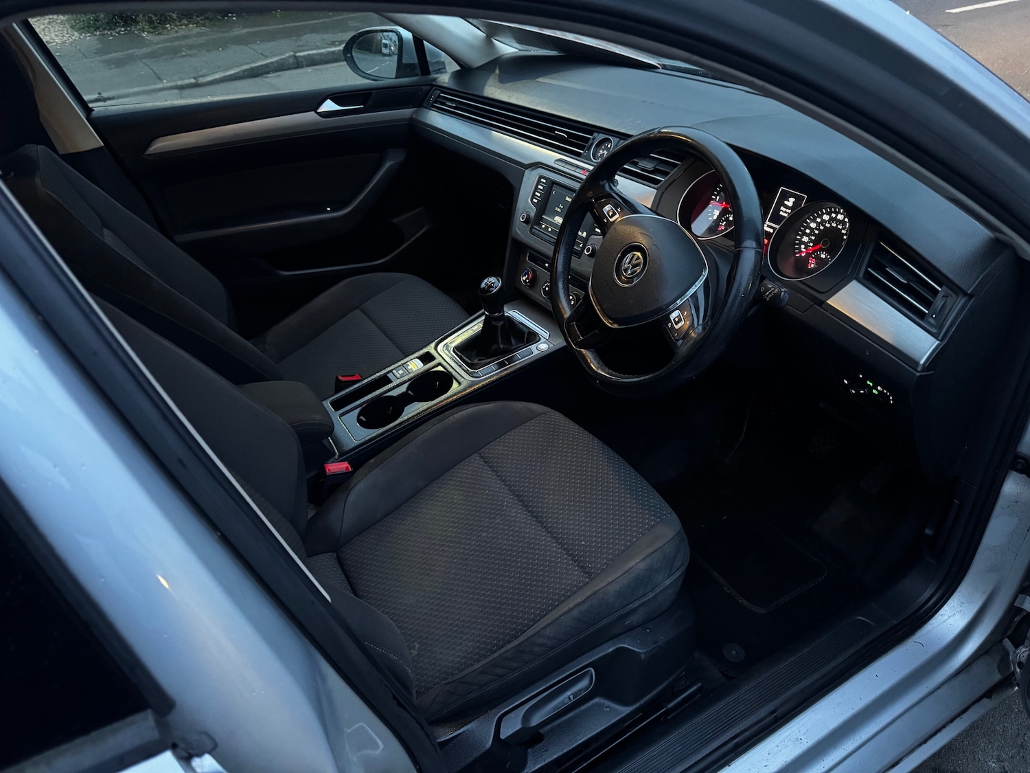 Used Volkswagen Passat 2015 for sale - 77545951: Photo 16