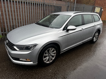 Used Volkswagen Passat 2015 for sale - 77545951: Photo