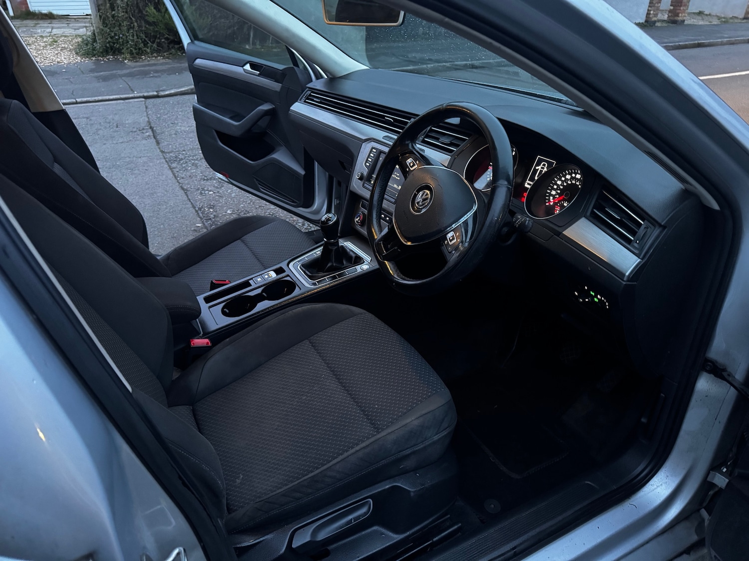 Used Volkswagen Passat 2015 for sale - 77545951: Photo 7