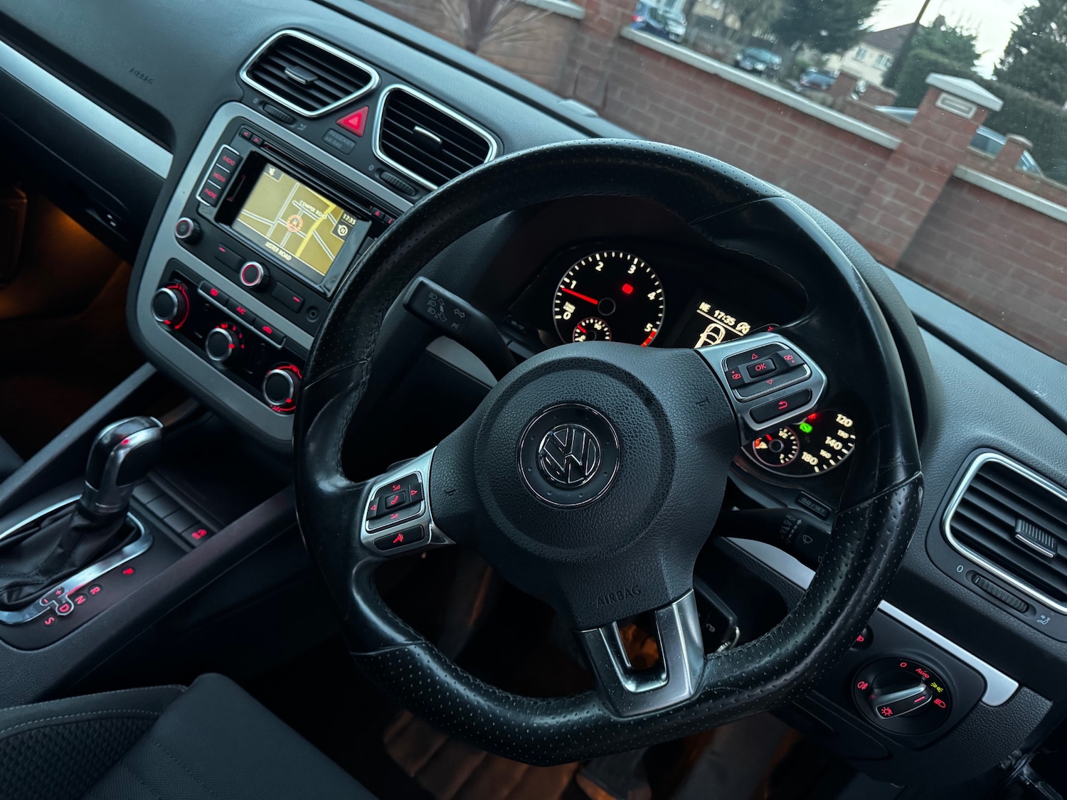 Used Volkswagen Scirocco 2013 for sale - 77704266: Photo 14