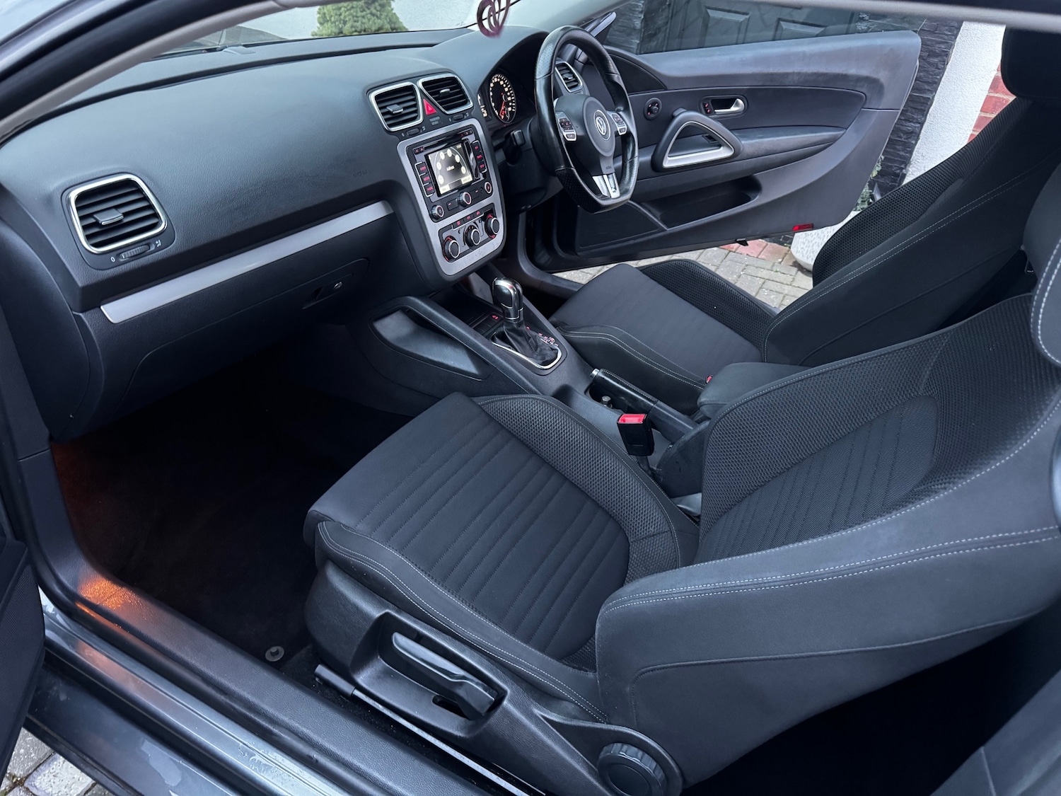 Used Volkswagen Scirocco 2013 for sale - 77704266: Photo 8