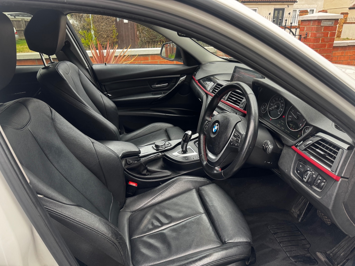Used BMW 3 Series 2015 for sale - 77640342: Photo 16