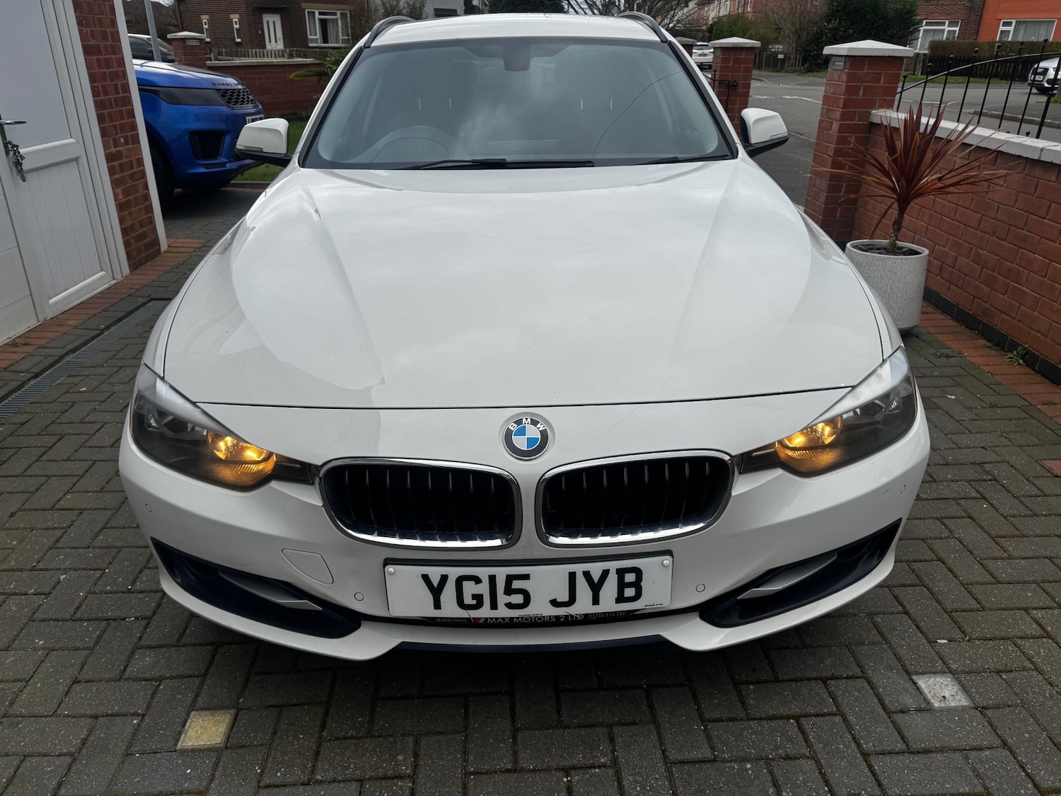 Used BMW 3 Series 2015 for sale - 77640342: Photo 2
