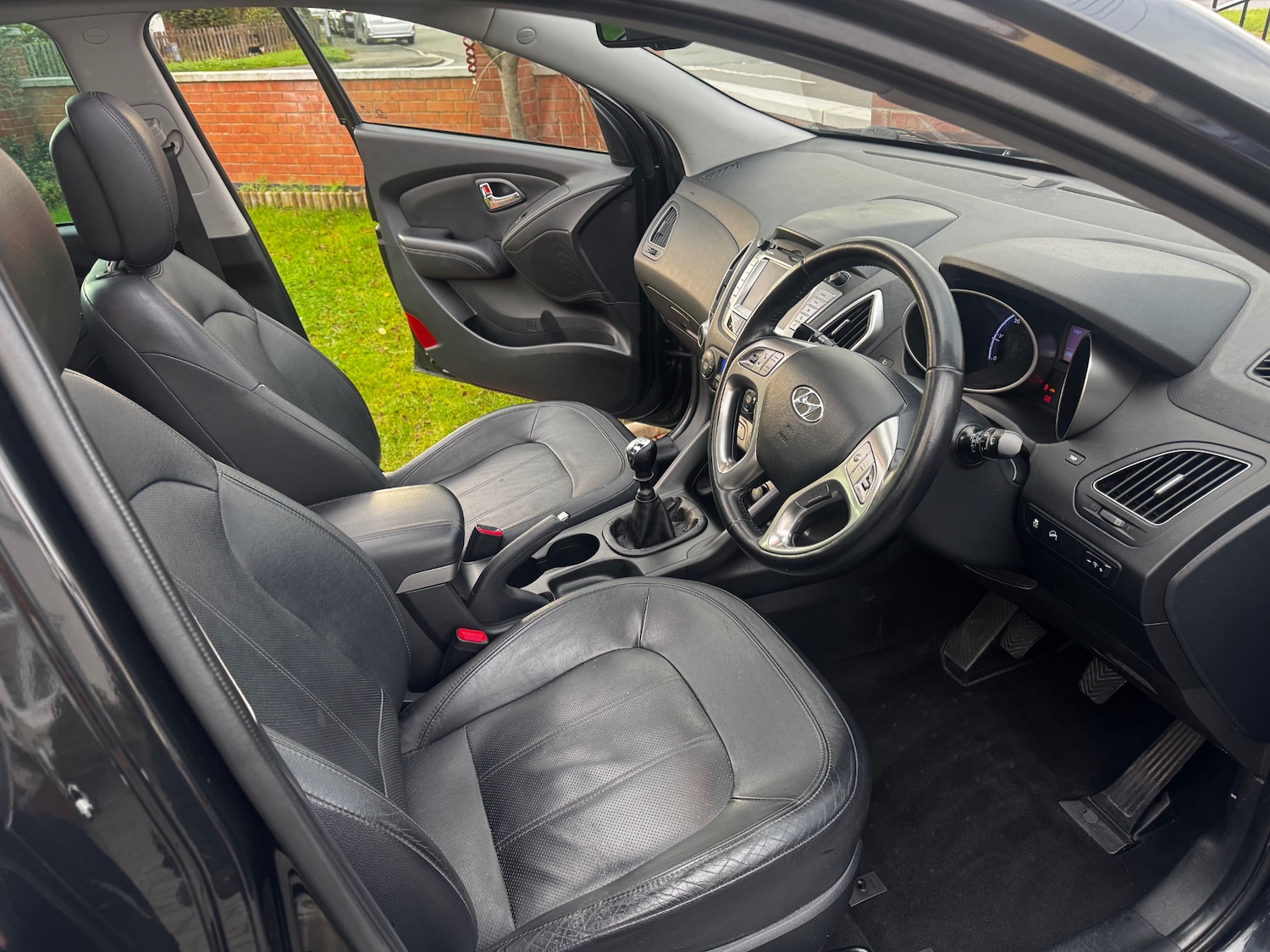 Used Hyundai Ix35 2011 for sale - 76565624: Photo 11