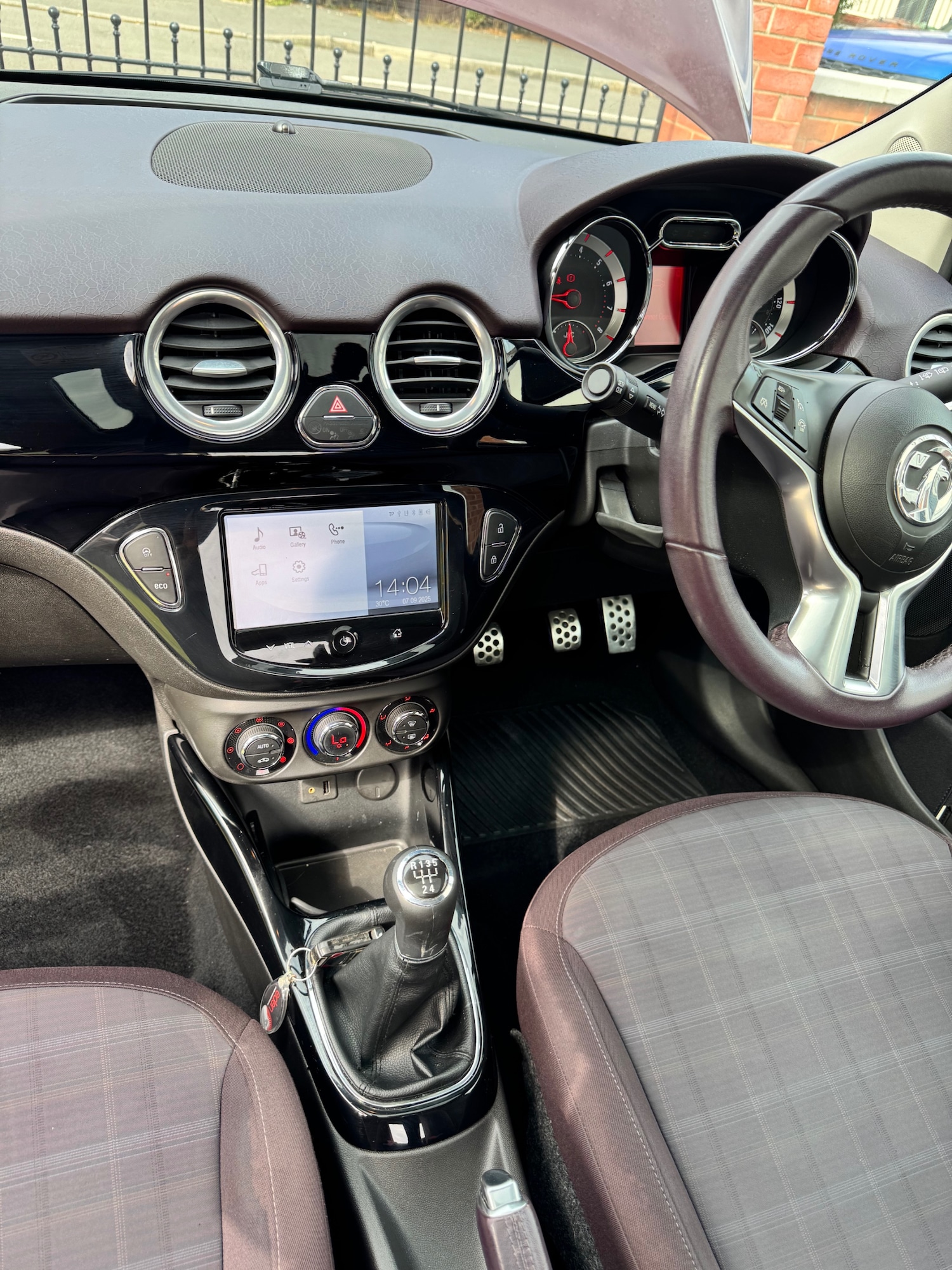 Used Vauxhall ADAM 2013 for sale - 76374678: Photo 12