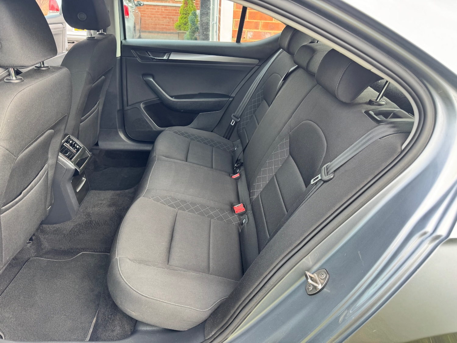 Used Skoda Superb 2017 for sale - 76011499: Photo 10