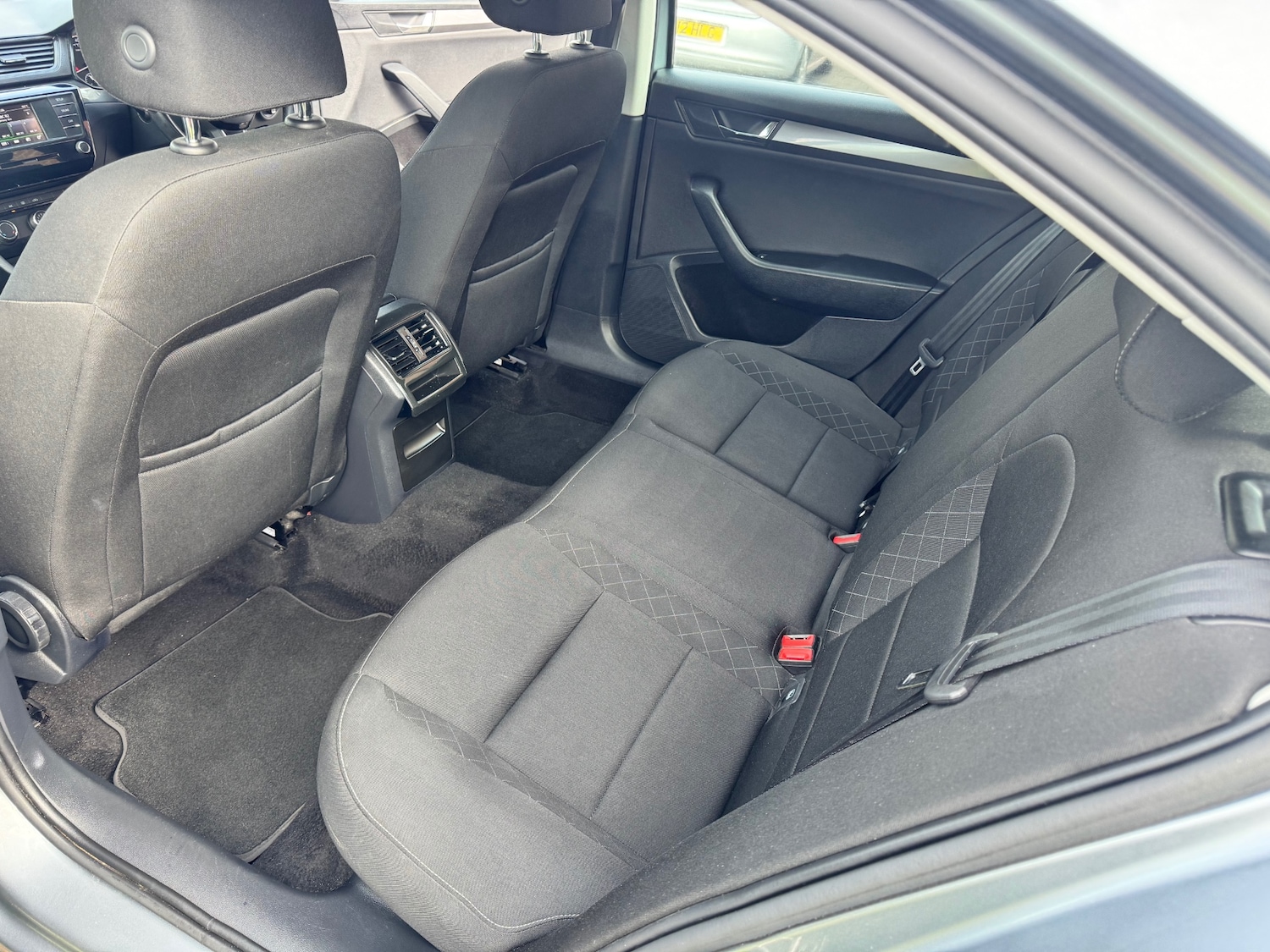 Used Skoda Superb 2017 for sale - 76011499: Photo 9