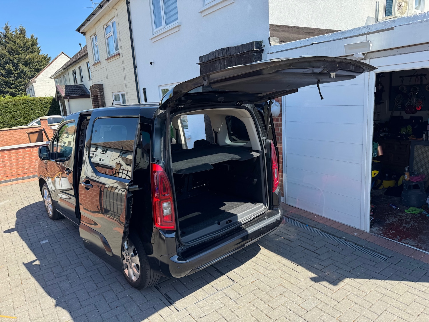 Vehicle 14