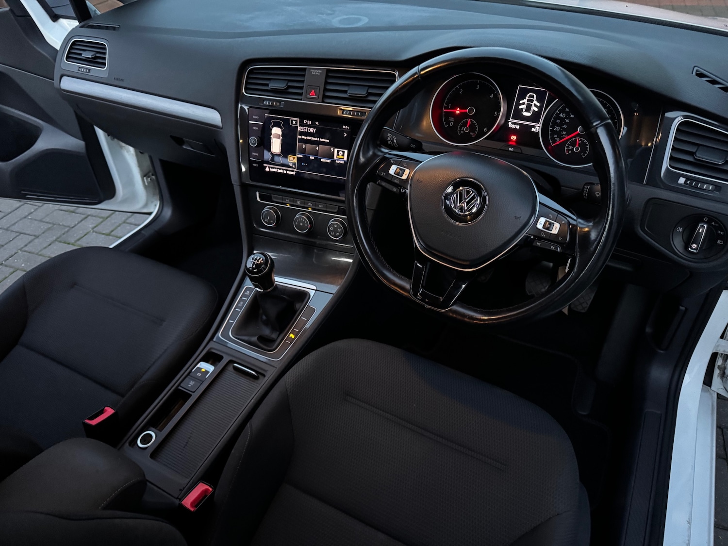 Used Volkswagen Golf 2018 for sale - 77382027: Photo 10