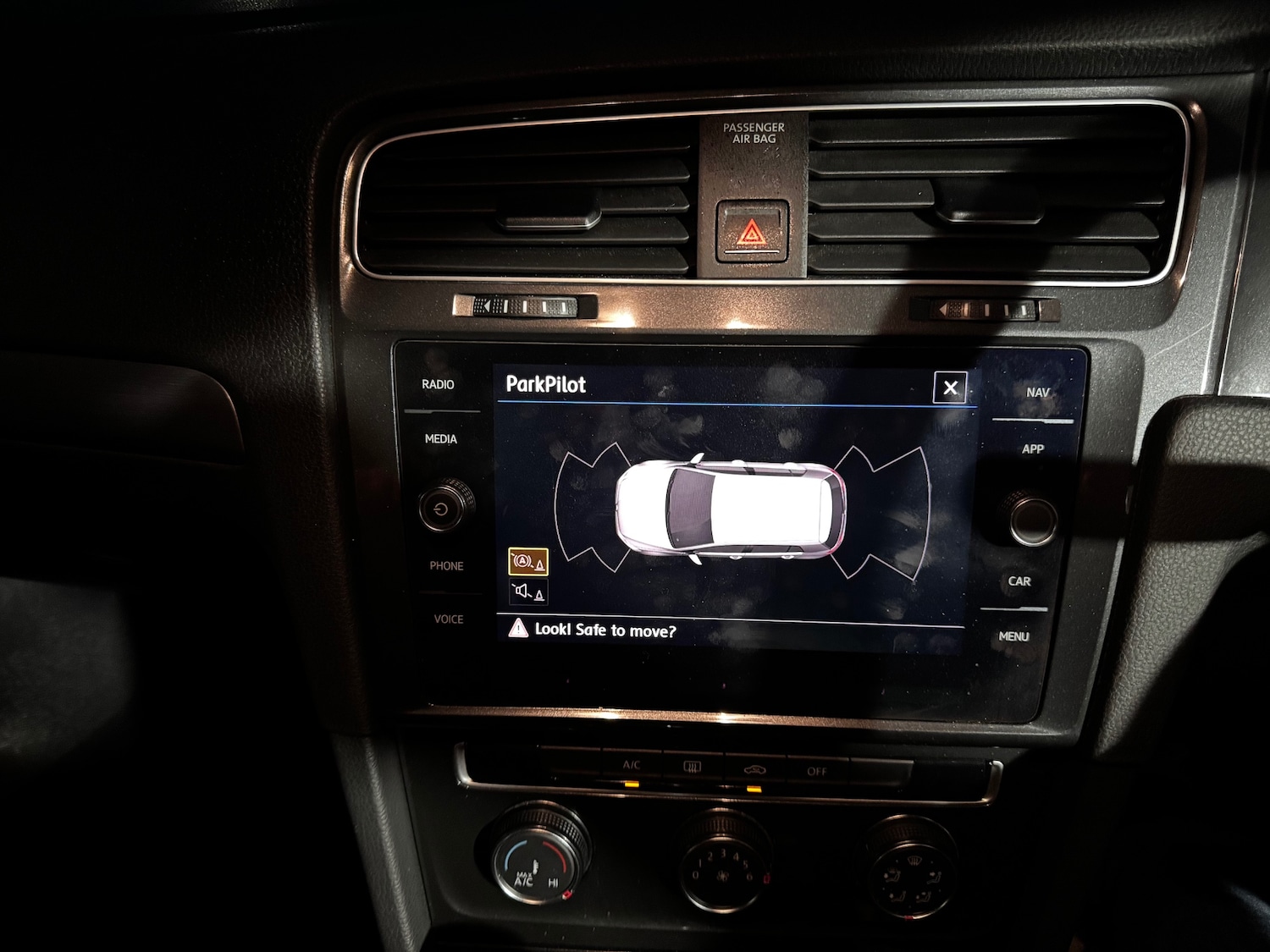 Used Volkswagen Golf 2018 for sale - 77382027: Photo 22