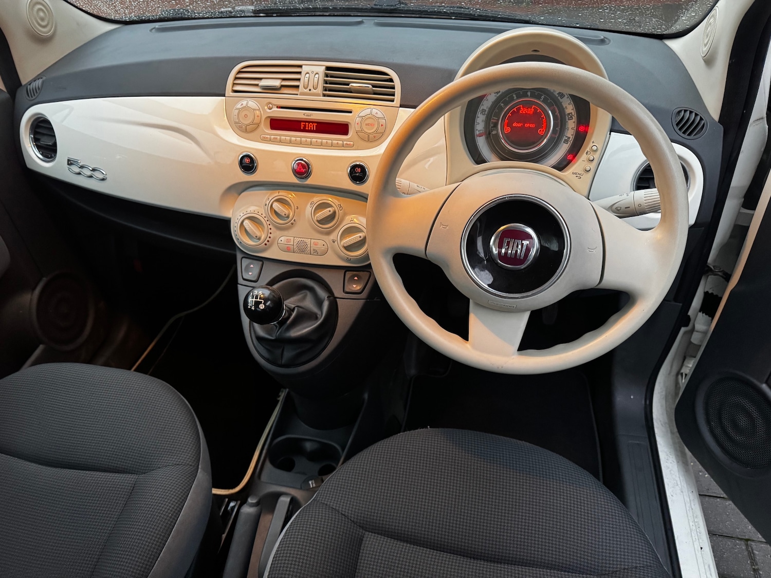 Used Fiat 500 2015 for sale - 76664882: Photo 8