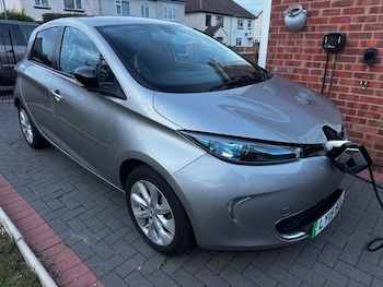 Used Renault Zoe 2015 for sale - 76520301: Photo