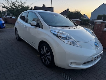 Used Nissan Leaf 2017 for sale - 79542918: Photo