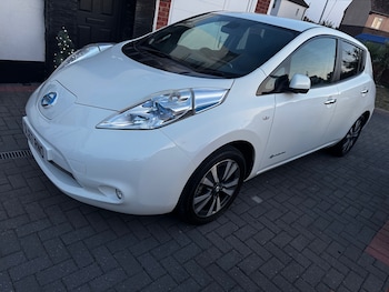 Used Nissan Leaf 2017 for sale - 79542918: Photo
