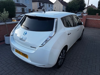Used Nissan Leaf 2017 for sale - 79542918: Photo