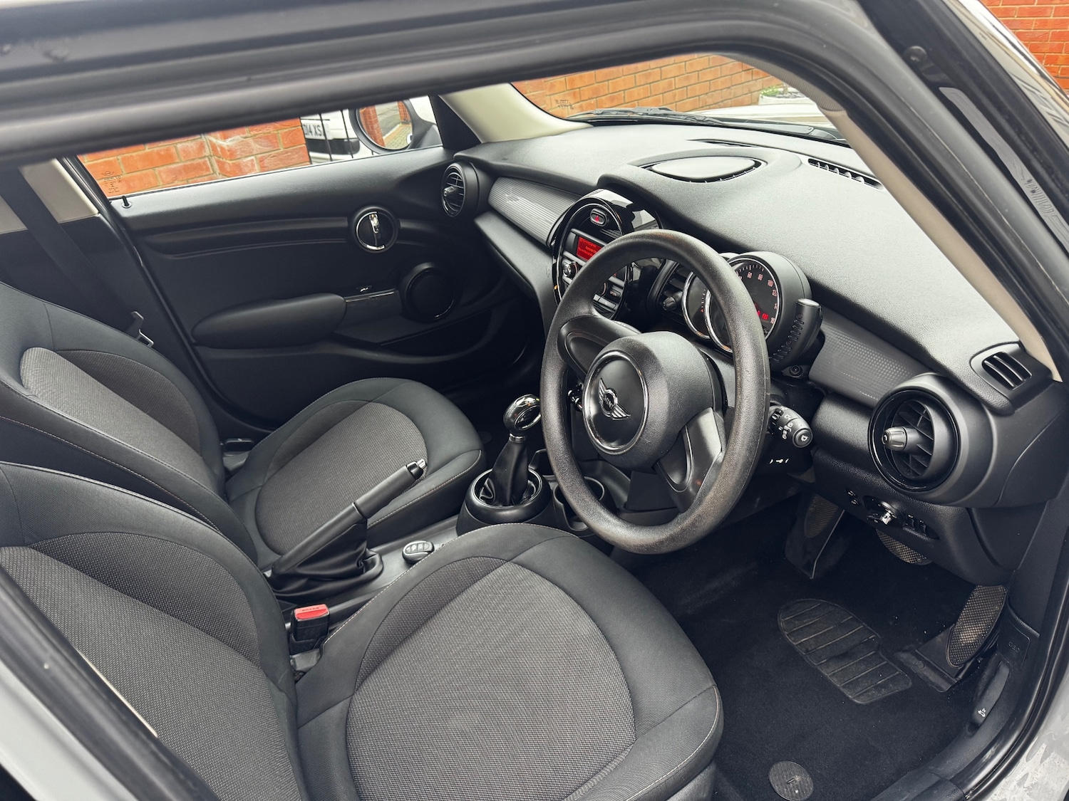 Used MINI Hatch 2016 for sale - 77804309: Photo 8