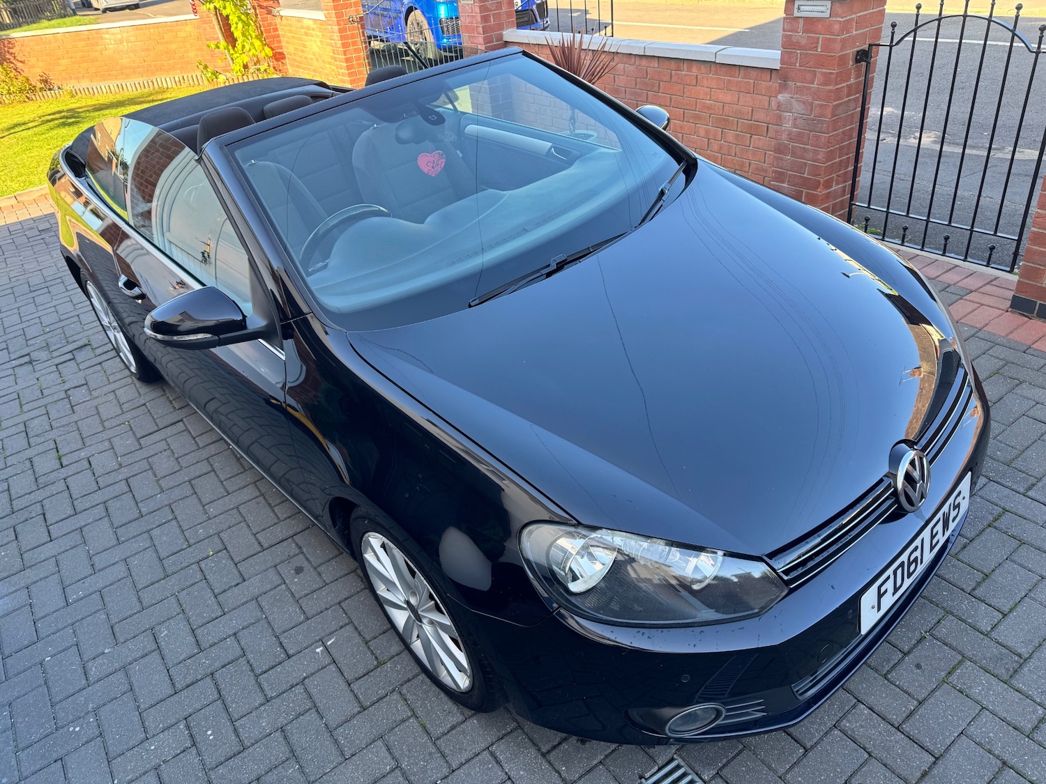 Used Volkswagen Golf 2011 for sale - 76030018: Photo 2