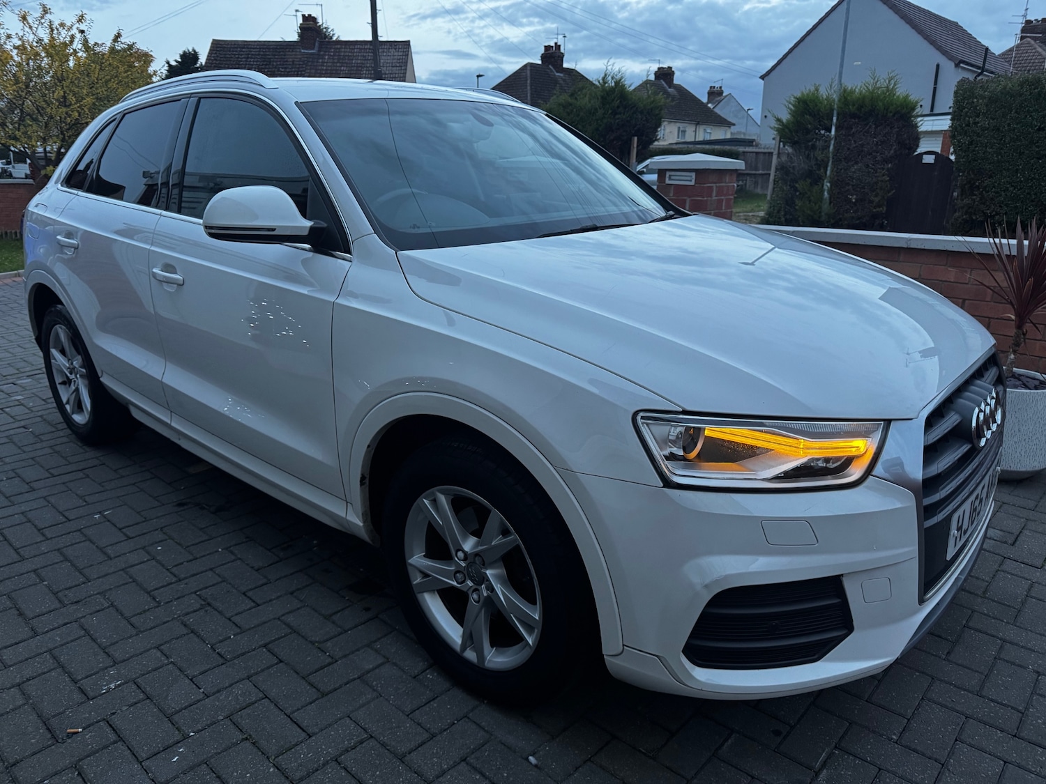 Used Audi Q3 2015 for sale - 76611084: Photo 1