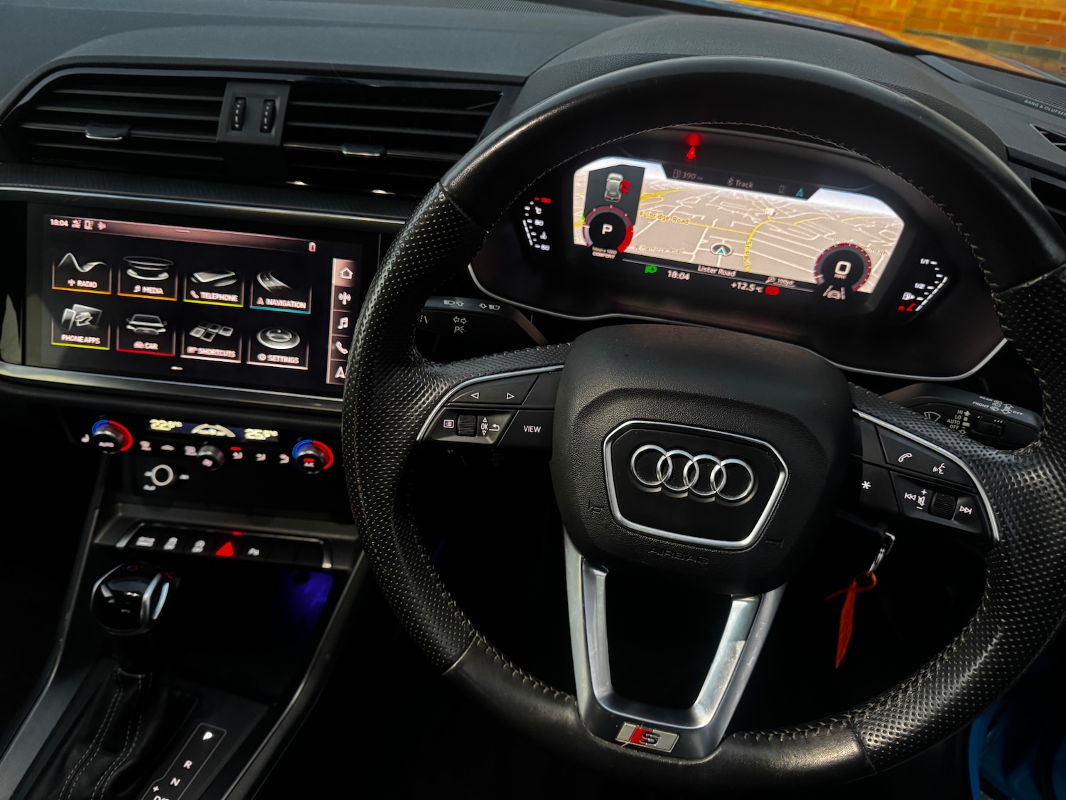 Used Audi Q3 2019 for sale - 76347315: Photo 12