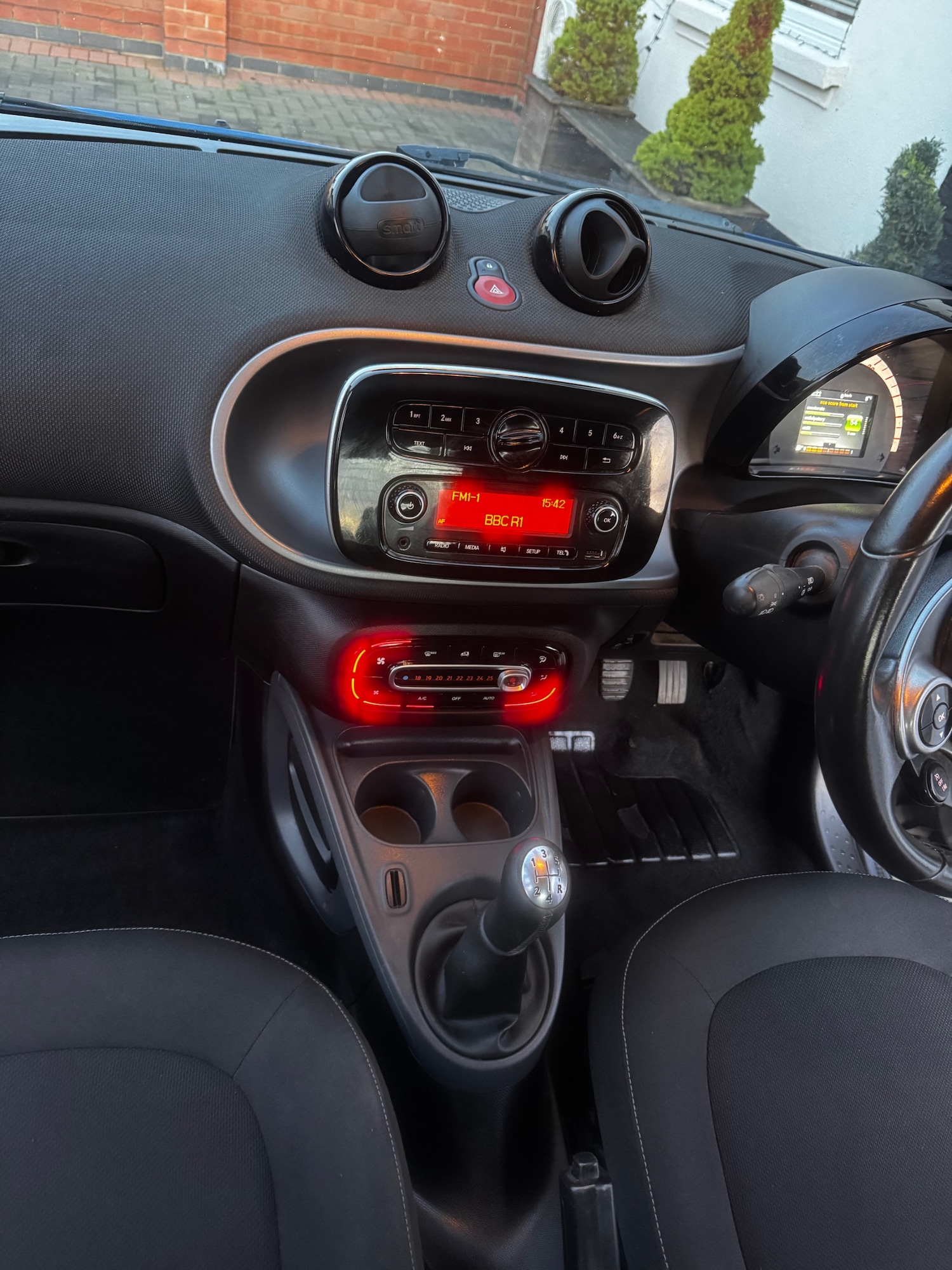 Used smart fortwo 2018 for sale - 76933397: Photo 10