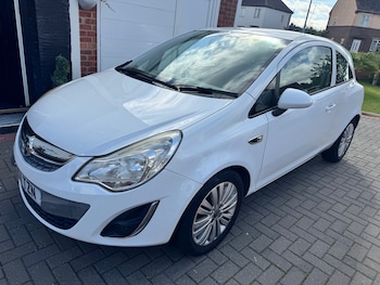 Used Vauxhall Corsa 2011 for sale - 76225168: Photo