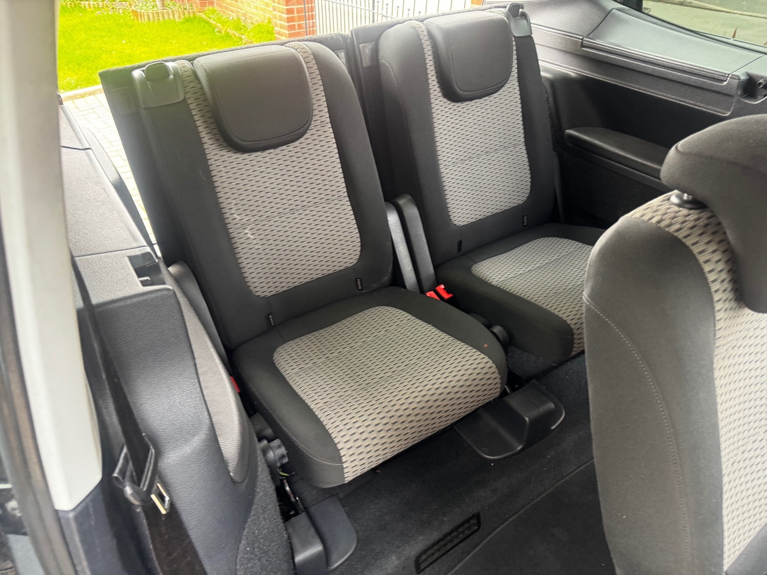 Used Volkswagen Sharan 2013 for sale - 77896783: Photo 9