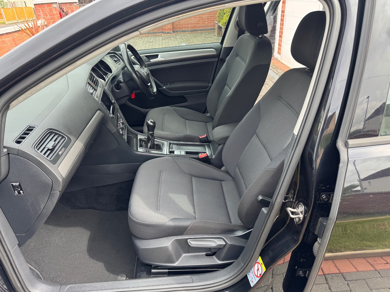 Used Volkswagen Golf 2014 for sale - 76070530: Photo 13